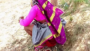 सास की गांड फट गई खेत में, वीडियो देखकर लोगों का खड़ा हो गया