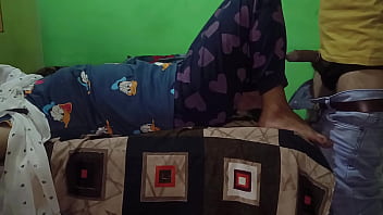 Mallu Bhabhi Ki Garam Chudai Ki Hindi Kahani