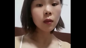 Istri Seksi Dari Zhejiang Yang Kesepian Dan Haus Sentuhan.