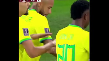 Neymar Dan Kawan-kawannya Menghabisi Pantat Korea Langsung Di Lapangan!