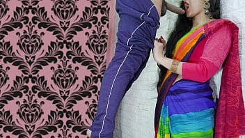 Bhabhi India Mesra Dihajar Tukang Listik Hingga Meraung-raung, Suara Desahan Dan Ejakulasi Jelas Dalam Bahasa Hindi | Your Priya