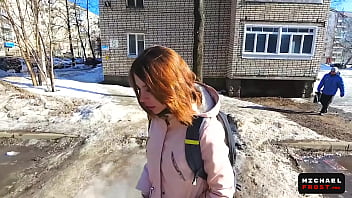 Kakak Tiri Dari Jauh Datang Demi Klimaks – Fantasi Mesra Keluarga