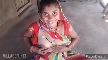 Radha Bhabhi Digoda Di Ranjang, Ngentot Sampai Meraung-raung