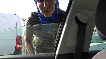 Gadis Muslim Arab Mesum Di Marseille, Ngentot Di Mobil Dengan Pria Negro