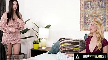 Waktu Berkualitas Aaliyah Love Dan Vagina Putri Tirinya