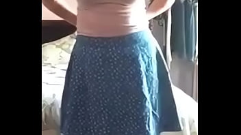 Mariska Lagi Sange Banget, Jari-jemarinya Asyik Mengocok Memeknya Yang Basah