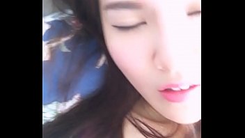 Gadis Tiongkok Seksi Masturbasi Dengan Nafsu – Blue Gem 2017-10-21-09-35-13
