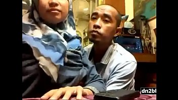 Tosca Hijab Melayu Jago Ngentot Mulut