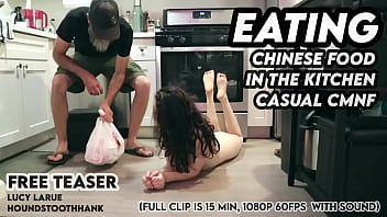 Makan Makanan Cina Di Dapur Dengan Gaya Cmnf Yang Seksi Dan Menggoda