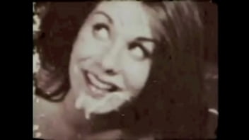 Kehidupan Rahasiaku, Seperti Kisah Panas Kakak Dan Adik Tiri