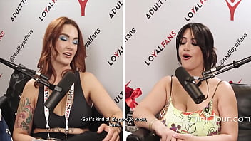 Sarah Arab Tahu Punya Payudara Terbaik Di Industri Bokep Dan Sudah Menang Banyak Penghargaan