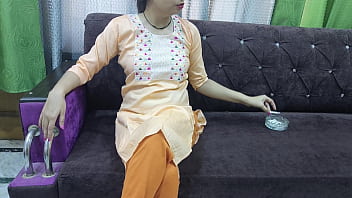 Pasangan India Bercinta, Pacar Rayu Pacarnya Untuk Pertama Kali Bercinta Dengan Penuh Cinta, Suasana Romantis, Adegan Panas Dalam Bahasa Hindi