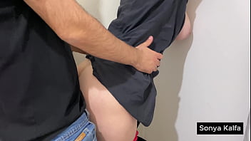 Ngentot Cepat Anjing Dengan Tetangga Berhijab Yang Lagi Teler