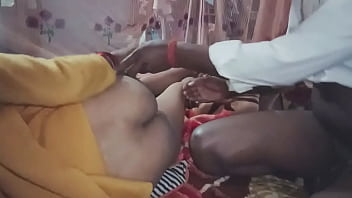 Malam Sunyi, Aku Goyang Adik Tiri Seksi Temanku Yang Lagi Horny Berat – Suara Erangnya Bikin Tambah Greng