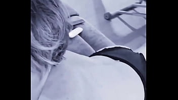 Hari Ini Berjalan Dengan Sangat Panas Dan Menggoda