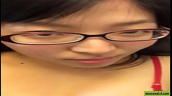 Gadis Asia Amatir Telanjang Bugil Di Webcam Mesum