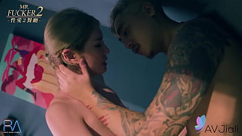 Pelacur Tiongkok Li Zhiyan Ngentot Dengan Pelayan Di Bar