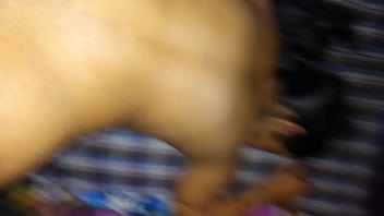 Gadis Desi Yang Menggoda