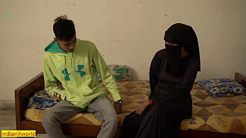 Gadis Berhijab India Digilir Teman Suamiku! Aku Biarkan Dia Meniduri Istriku