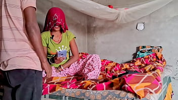 Mami Yang Tembem Menggoda Dan Keponakan Gagah Berbicara Mesra Di Telepon Lalu Bertemu Untuk Bercinta Dengan Kontol Besarnya