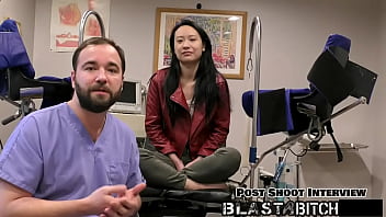 Monyet Zoe Lark Dibanjiri Sperma Panas