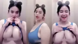 Pemandu Wanita Bertoge Montok Dan Menggoda