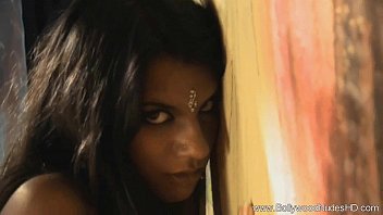 Gairah Terlarang Yang Membara Di India