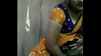 Desi Bhabhi Yang Menggoda Dan Menggairahkan