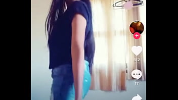 Tarian Goyang Hot Cewek Desi Bikin Napsu Melonjak