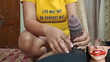 Gadis India Seksi Memakai Kurti Pink, Bergoyang Dengan Audio Hindi Yang Mesum