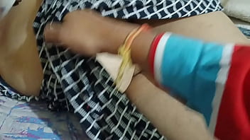 Istri Rumah Tangga Desi Nikmati Bercinta Yang Menggairahkan