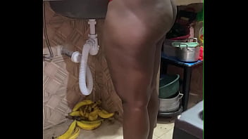 Keluarga Yang Suka Bertukar Pasangan Dan Berbagi Kenikmatan Ranjang