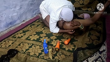 Pasangan Desa India Bercinta Romantis Dan Kasar Di Rumah