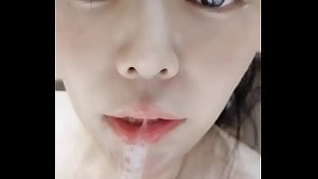 Jilat Dan Hisap Sampai Muncrat, Telan Semua Sperma, Jadi Budak Seks Yang Patuh!