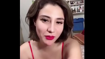 Em Gái Nứng Show Hàng Nóng Bỏng Trên Bigo Live