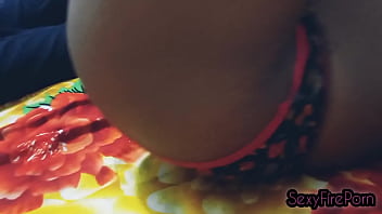 Pasangan India Pemula Bercinta Dengan Penuh Gairah