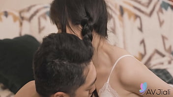 Gadis Sma Cina Yuli Yang Seksi Dalam Seragam Sekolah Ngentot Dengan Pacarnya.