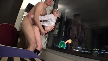 Cô Nữ Sinh Nhật Bản Nóng Bỏng Và Quyến Rũ