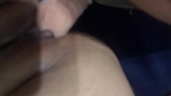 Gadis Seksi Dari Timur Yang Menggoda