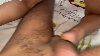 Bidadari Mallu Yang Panas Itu Sengaja Pakai Kondom Biar Lebih Greget Saat Dikocok Habis-habisan