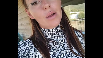 Sayang, Maaf Ya, Gangguan Internet Bikin Kita Gagal Live Malam Ini. Tapi Jangan Sedih, Nanti Kita Ganti Dengan Sesi Yang Lebih Panas Dan Intim, Berdua Saja.