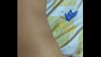 Pantat Istri India Yang Menggairahkan Sedang Ditusuk Dengan Nafsu