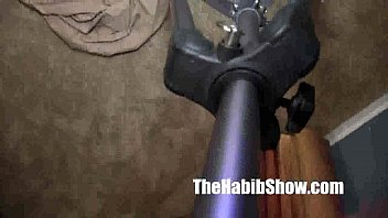 Arab Amatir Berbulu Ngesek Pantat Hitam Montok