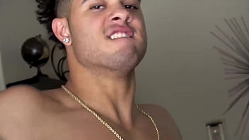 Gadis Asia Dihajar Dan Dipuaskan Oleh Seluruh Tim Bola