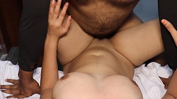 Istri Muda Desi 18 Tahun Yang Polos Dihajar Ganas Dan Dipenuhi Sperma Sampai Puas