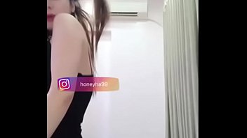 Pamer Tubuh Seksi Di Bigo Live Show Cam Vietnam