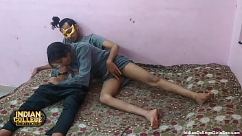 Gadis India Kurus Dan Seksi Dipuaskan Hingga Klimaks Bersamaan Dengan Kekasih Desi, Adegan Panas Penuh Gairah