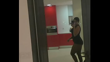 Zaramontoya: Diva Gila Di Ruang Bawah Tanah, Porno Ekstrem, Istri Dan Ibu Jalang, Pelacur, Kuntilakan, Ahli Keuangan Eksklusif Yang Membakar Nafsu