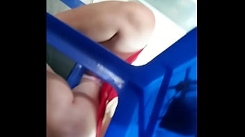 Lắc Lư Vòng Ba Căng Tròn