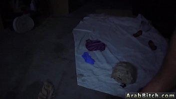 Remaja Arab Kurus Xxx Titik Jatuhnya Bokong, 23km Di Luar Pangkalan